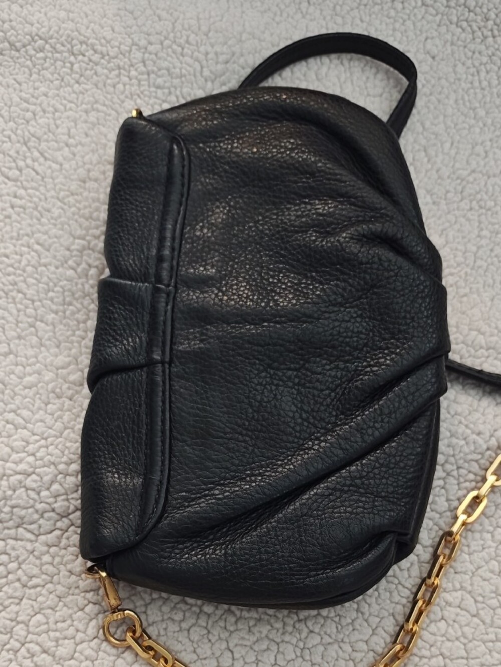 Marc By Marc Jacobs Black Pebbled Leather Crossbody with Gold Plaque - Picture 7 of 7